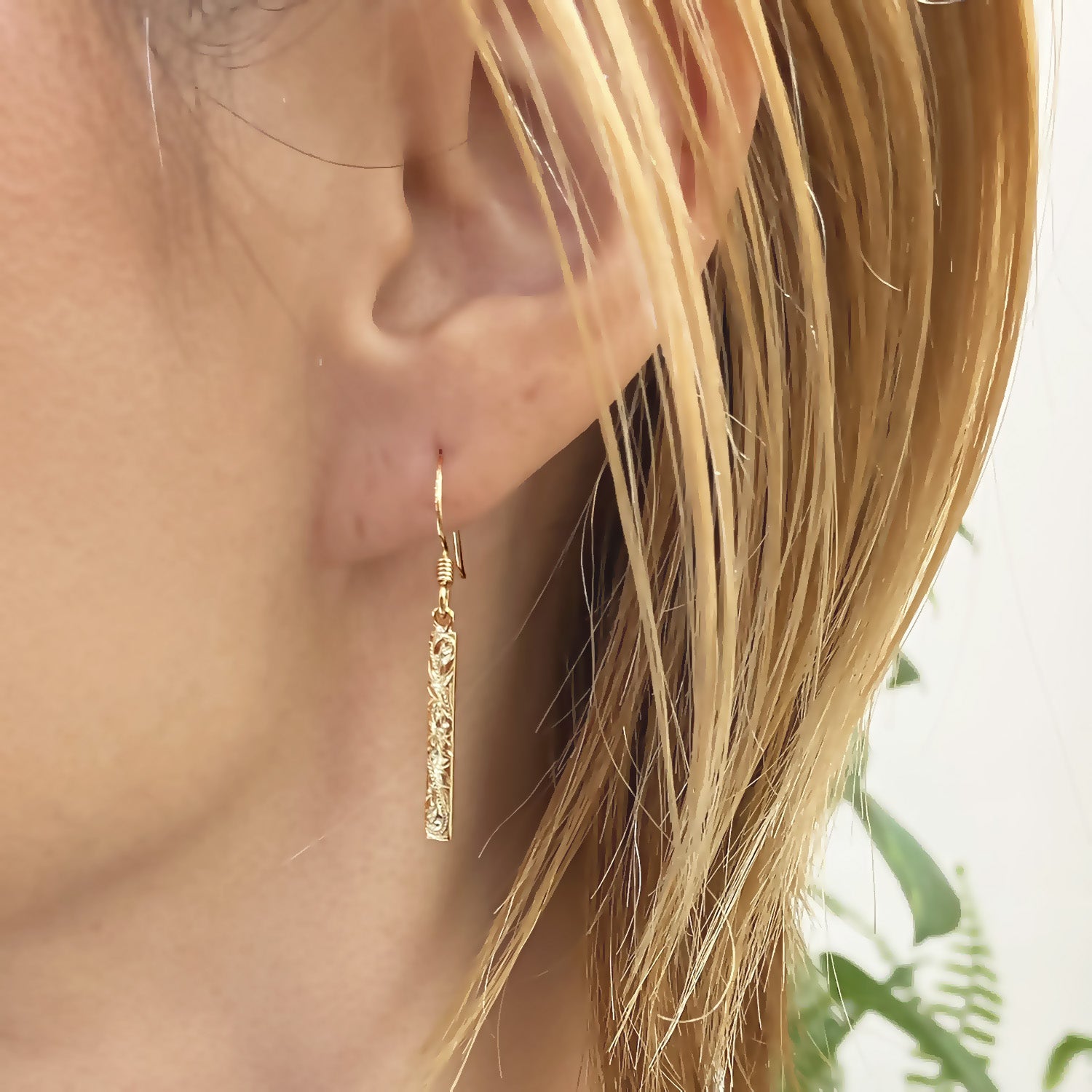 Bar Pierced Earring_Medium_3mm [14K/18K Gold]