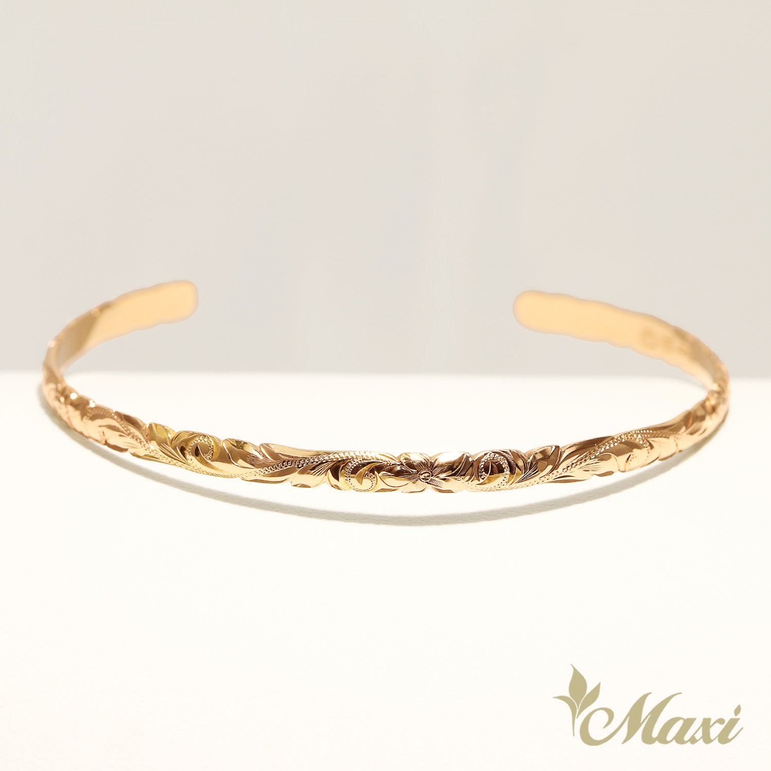 4mm Open Bangle Bracelet_Barrel Shape_Cut Out Edge [14K/18K Gold]