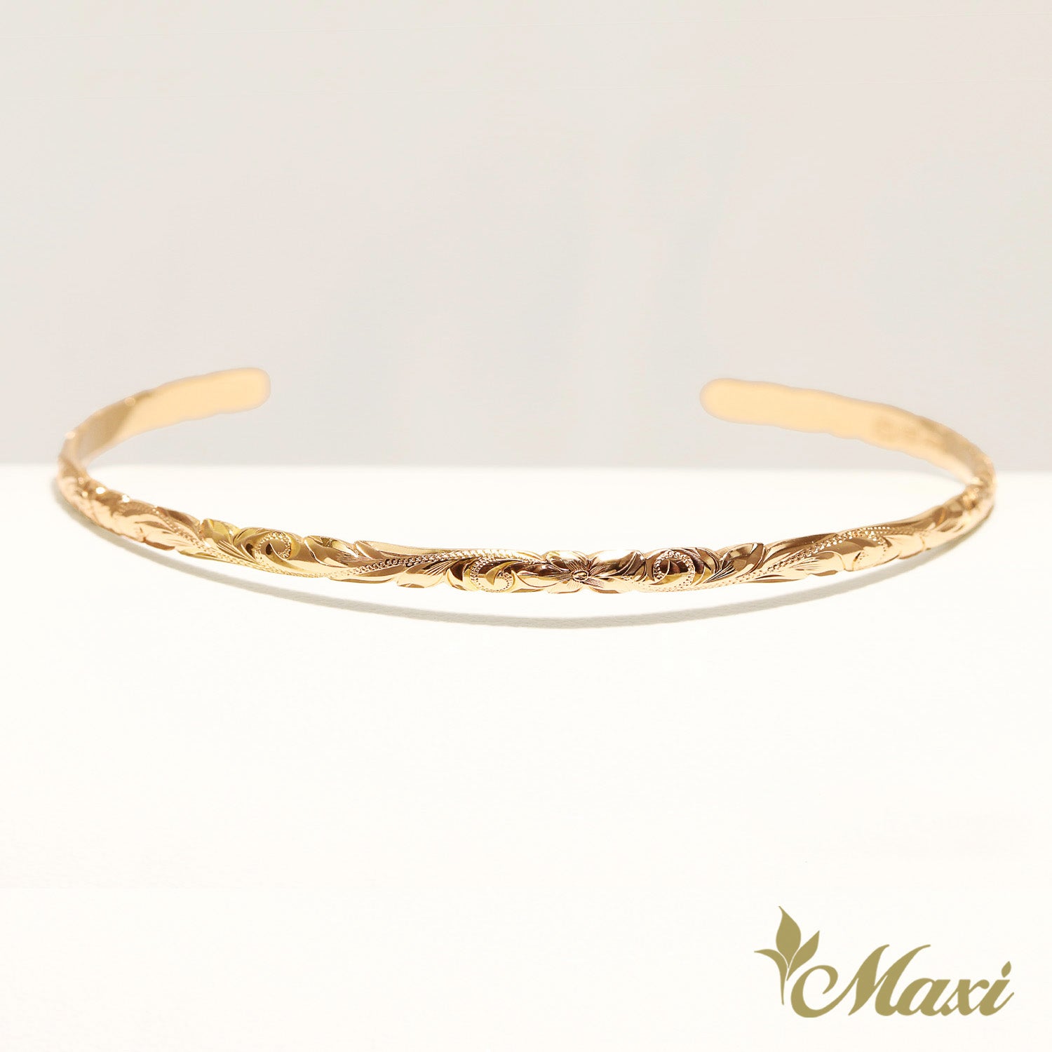 3mm Open Bangle Bracelet_Barrel Shape_Cut Out Edge [14K/18K Gold]