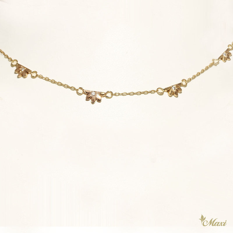 Naupaka Necklace small with diamond