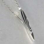 [Silver 925] Surfboard Pendant-Black/White Enamel (P1008)