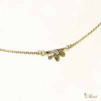 Single Naupaka flower necklace_with diamond